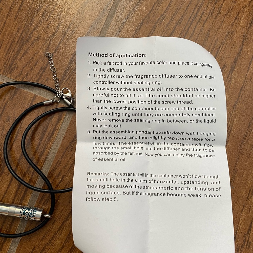 Essential oil necklace - Picture 3 of 4